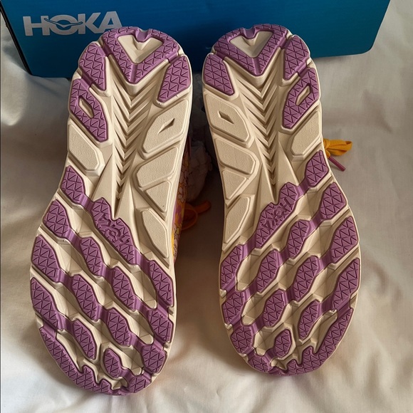 HOKA® x FP Movement Clifton 8 NIB Sneakers Size 6.5 - Picture 3 of 16